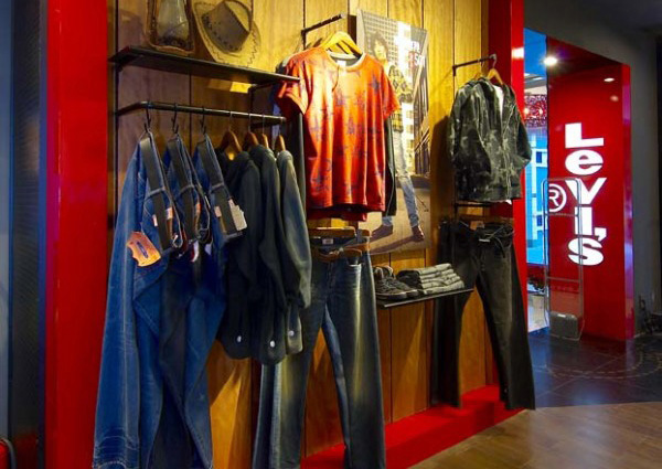 Levi‘s旗艦店裝修案例 